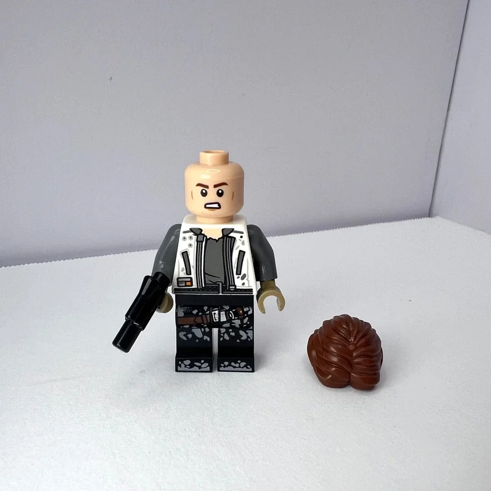 LEGO Star Wars‎ Han Solo sw0915 Minifigure White Jacket Corellia Blaster 75209